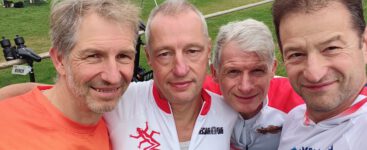 Doppelter Saisonabschluss: Masters in Wesel in den Top Ten, Senioren in Ratingen auf dem Podium